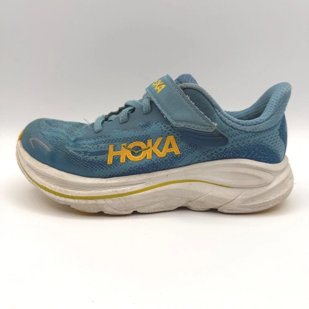 Hoka light blue
